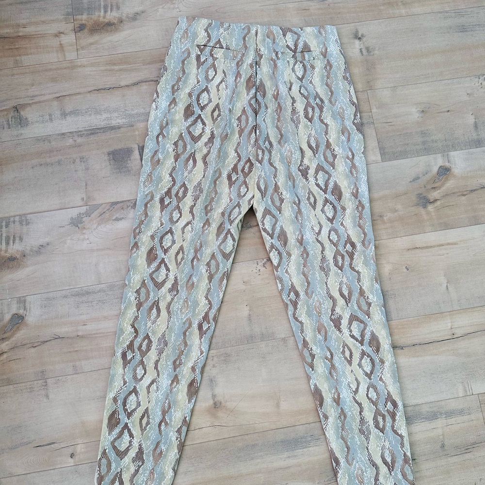 Signe Paris Women’s  Pants Snake Print Size 8 Made in France New with out tag